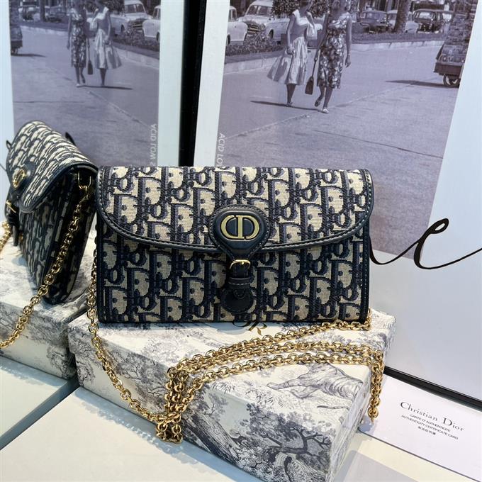 2025228Y360P21010936