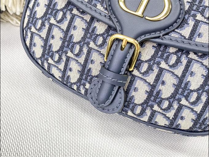 2025228Y600P21013354