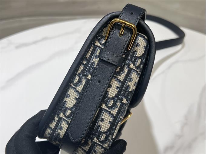 2025228Y600P21014512