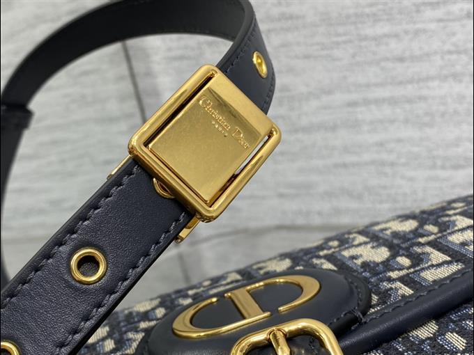 2025228Y600P21014809