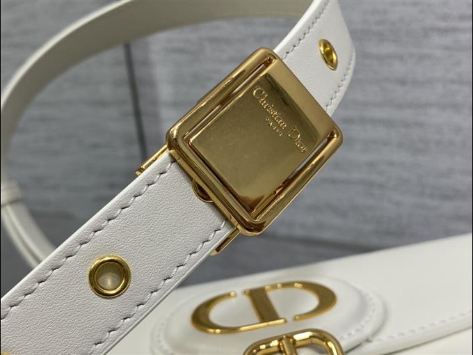 2025228Y620P21015230