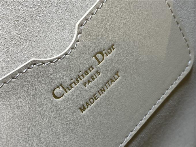 2025228Y620P21015418