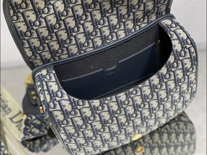 2025228Y680P21017699