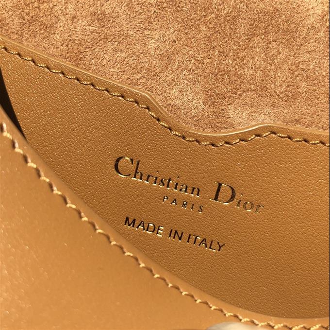 2025228Y850P21010483