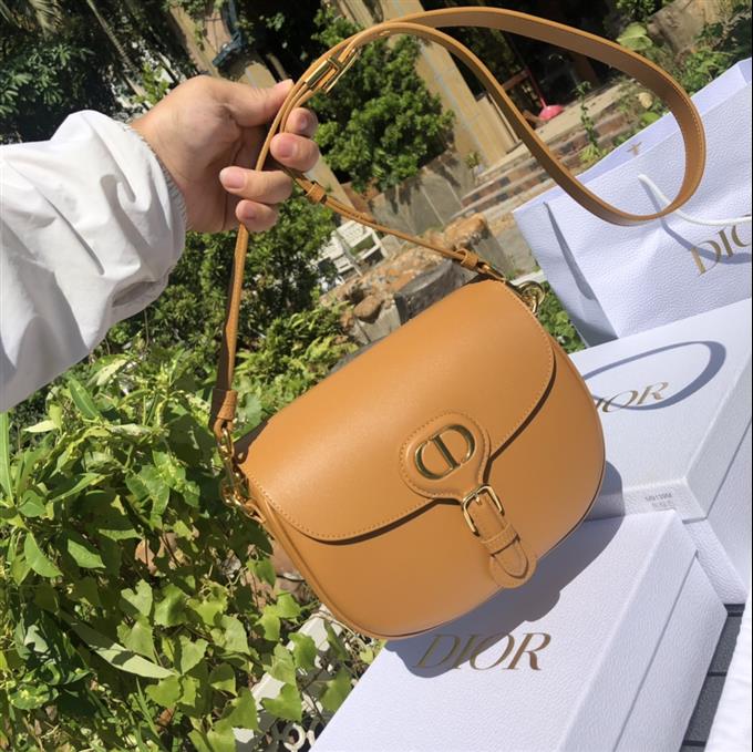 2025228Y880P21010656