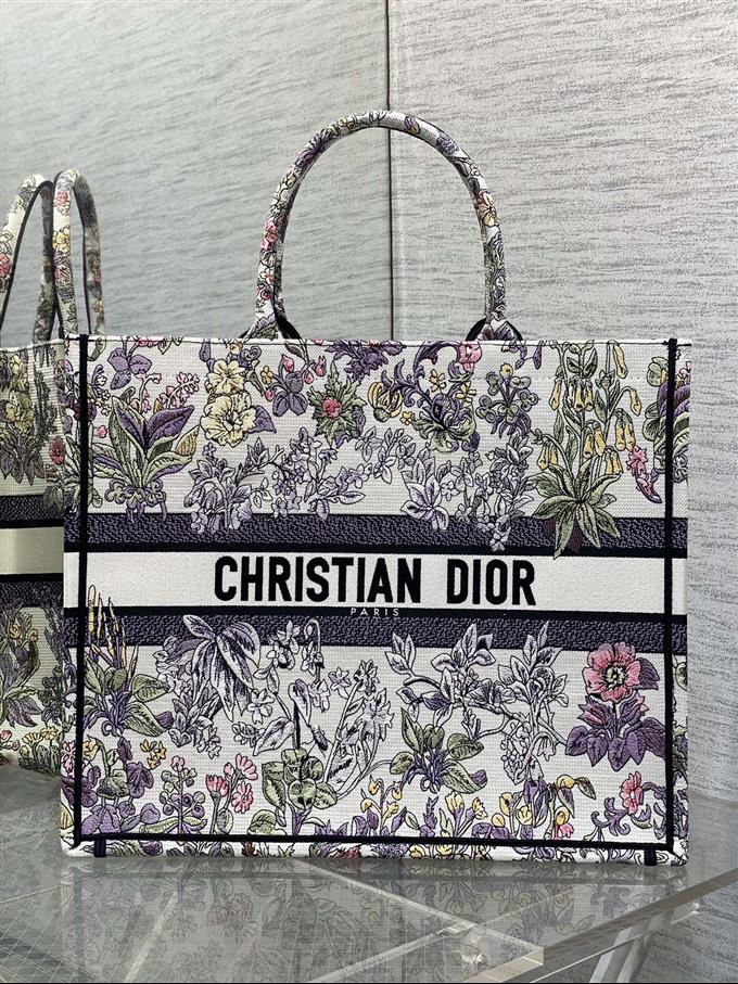 2025228Y550P21215694