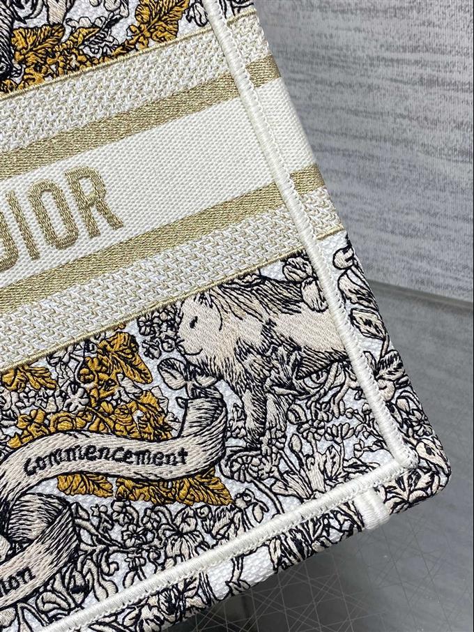 2025228Y550P212157678