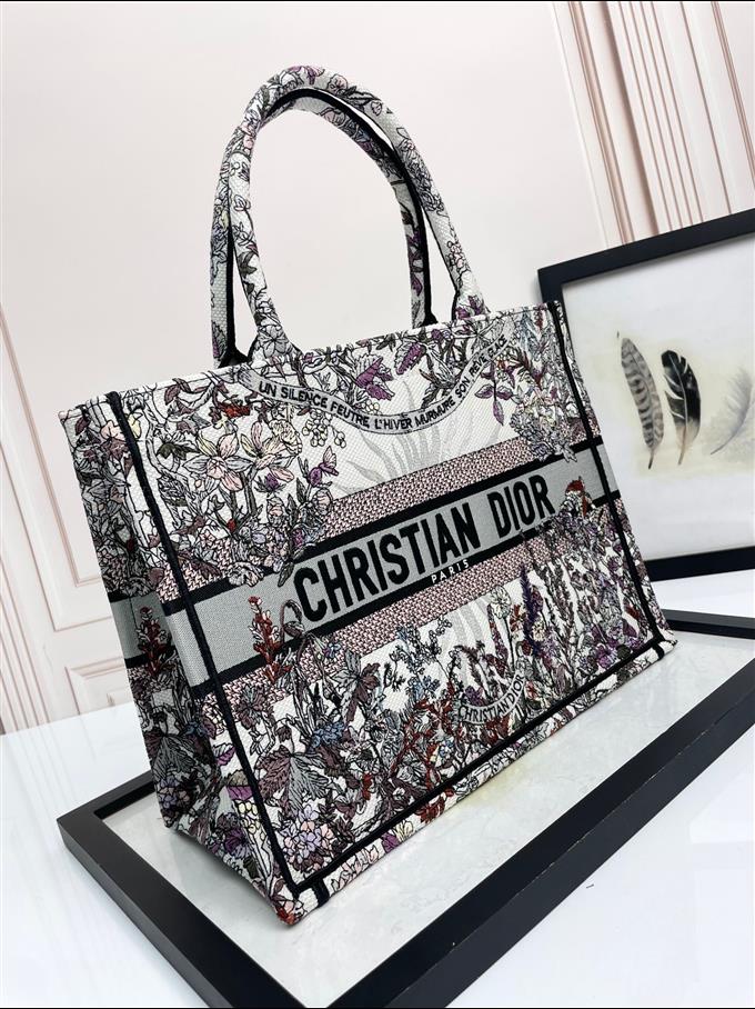 2025228Y580P203751905