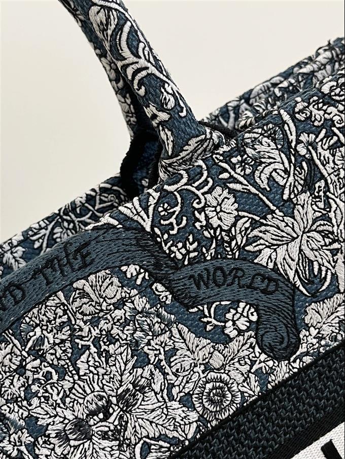 2025228Y580P21220373