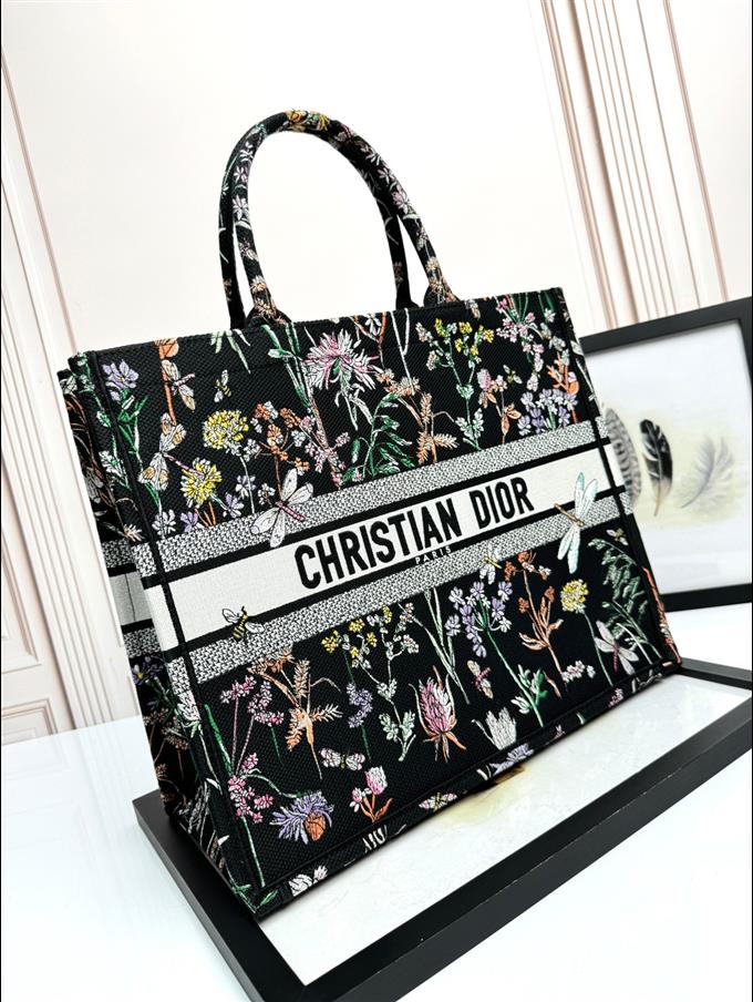 2025228Y600P203756339