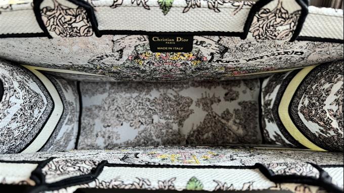 2025228Y600P203820801