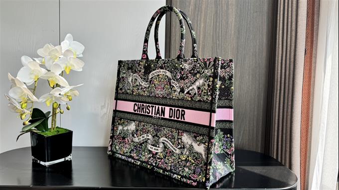 2025228Y600P203821165