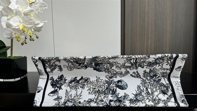 2025228Y600P203821639