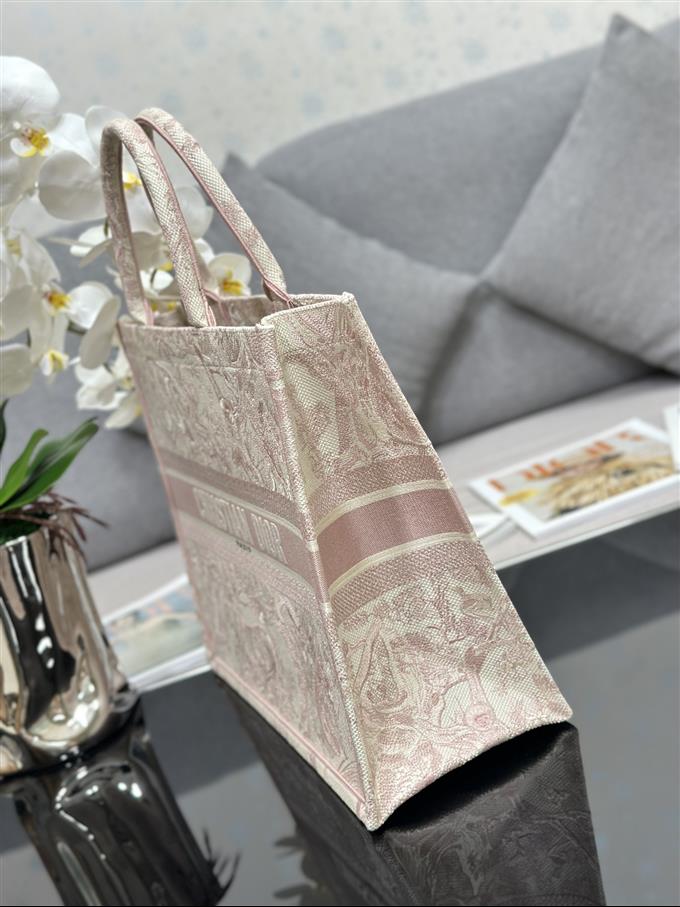 2025228Y600P203822595