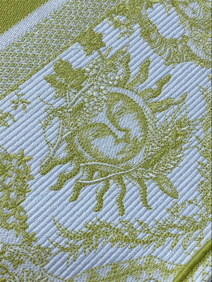 2025228Y600P203823301