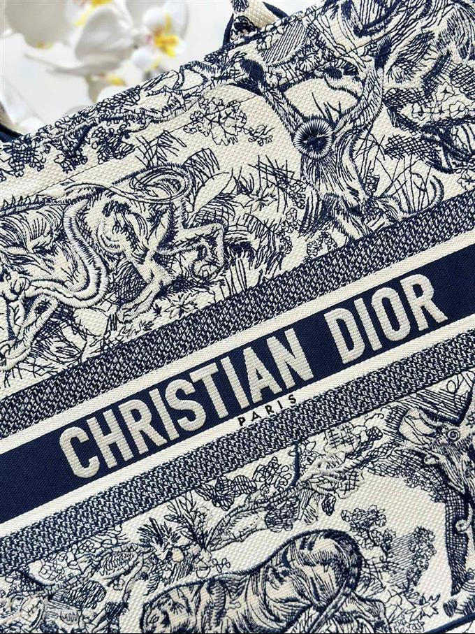 2025228Y600P20382428