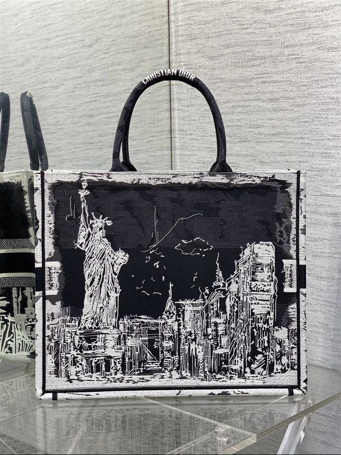 2025228Y600P203826124