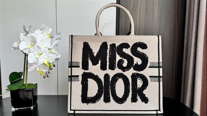 2025228Y600P203826265