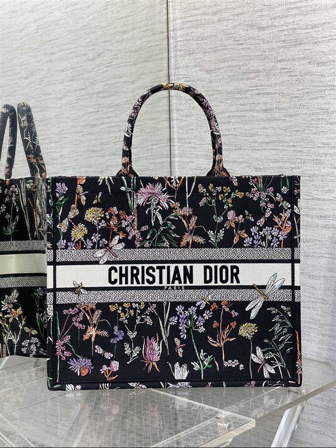 2025228Y600P203827488