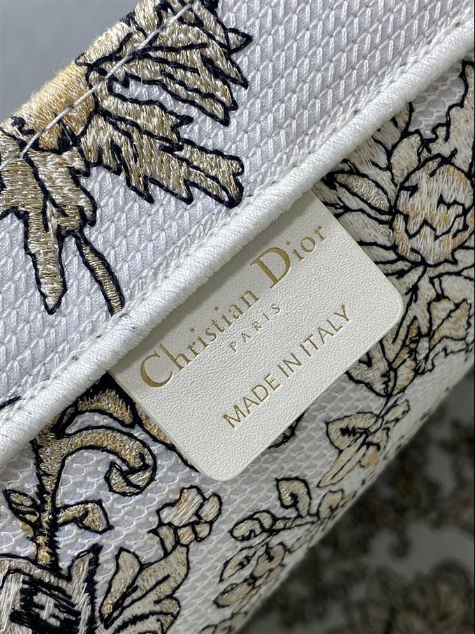 2025228Y600P212142360