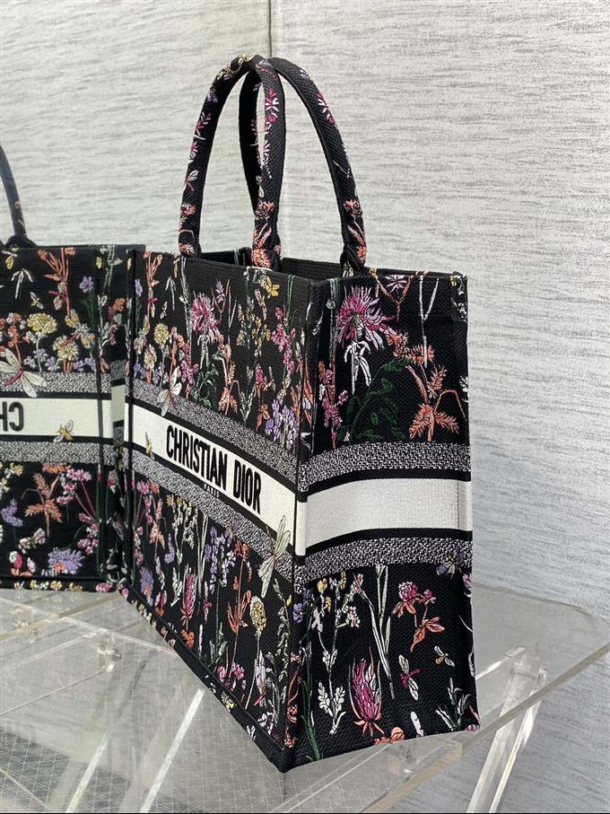 2025228Y600P212142597