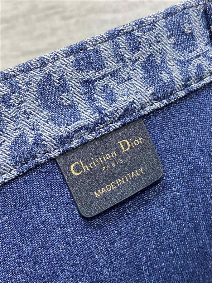 2025228Y600P21221448