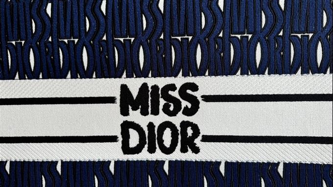 2025228Y600P21221763