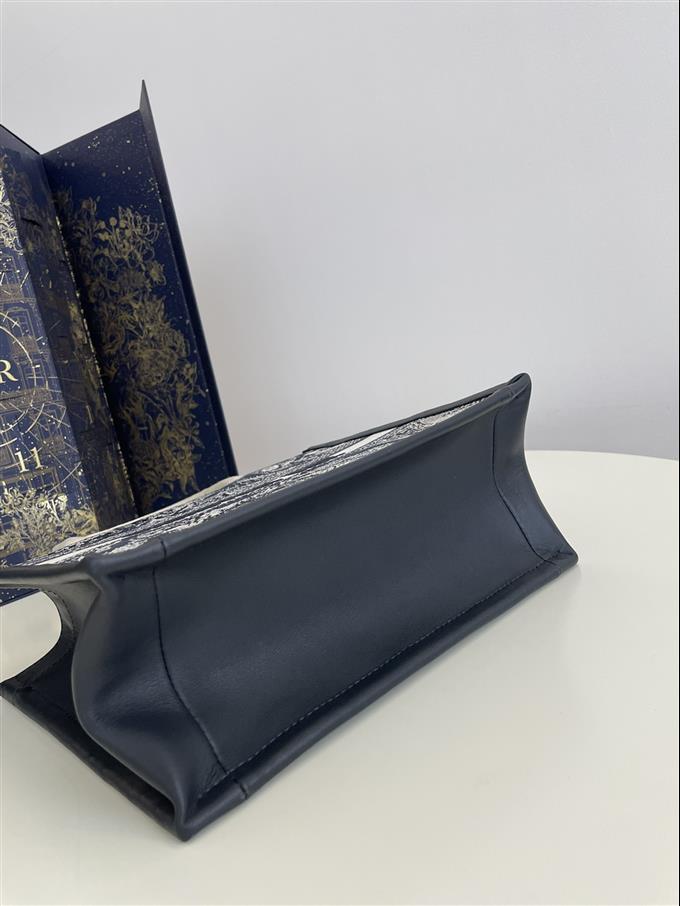 2025228Y650P21226677