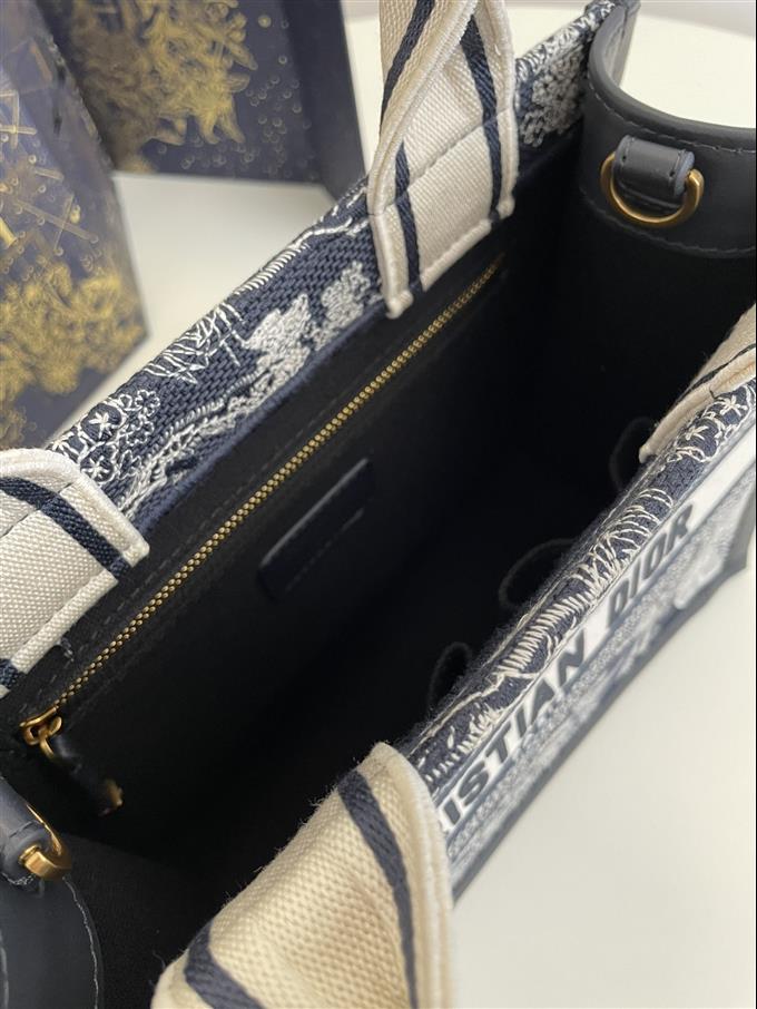 2025228Y650P21226692