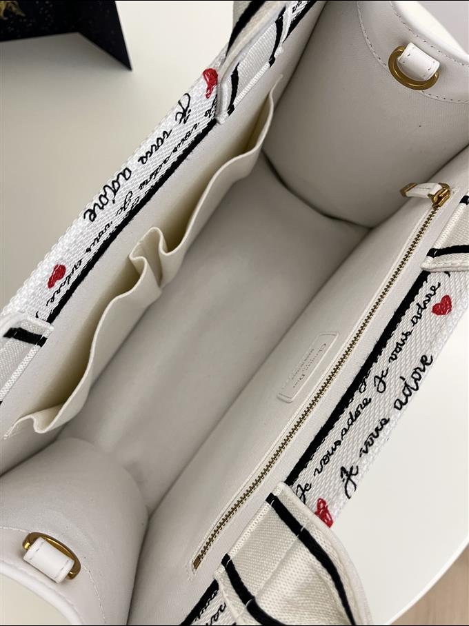 2025228Y700P21228533