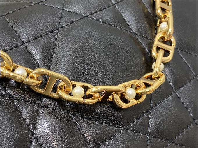 2025228Y750P221927728