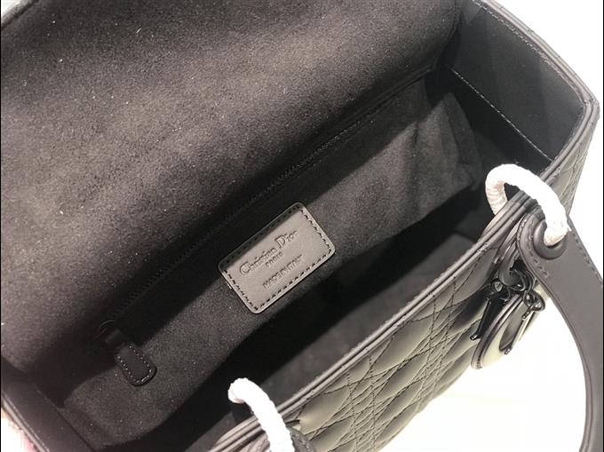 2025228Y750P222155534