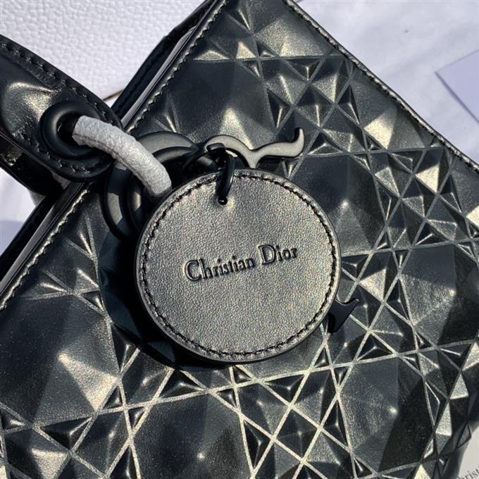 2025228Y950P20457873