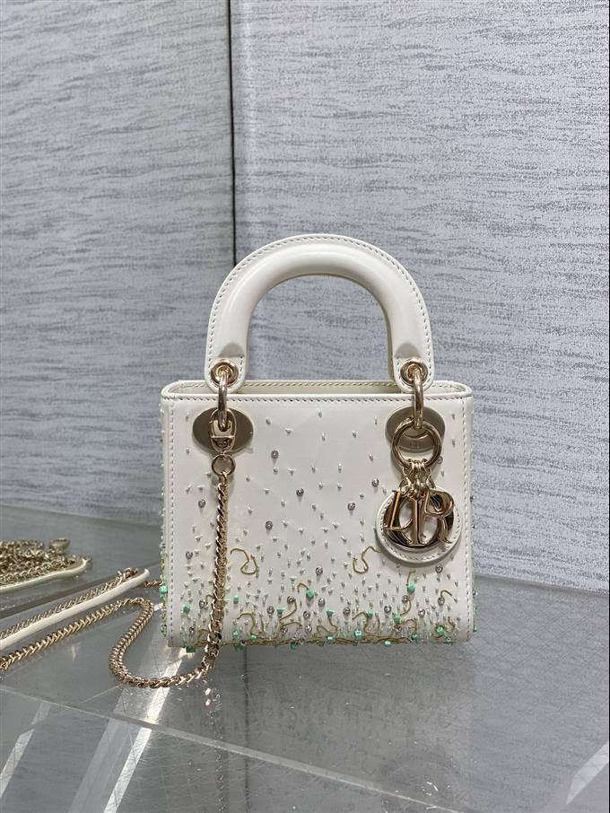 2025228Y1150P205546844