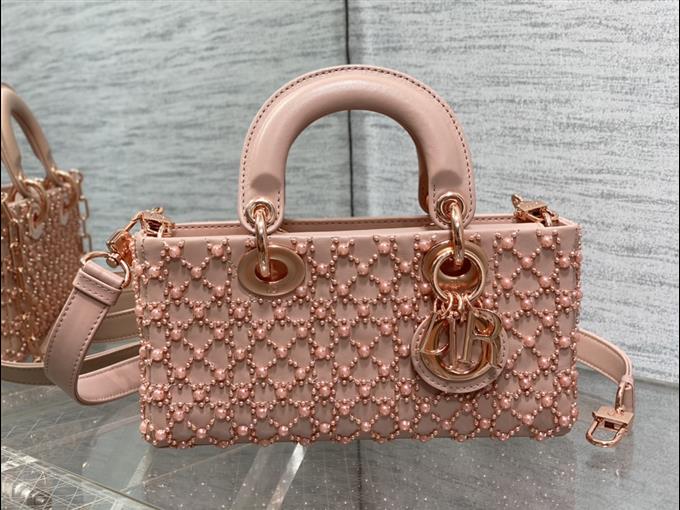 2025228Y1400P205547835