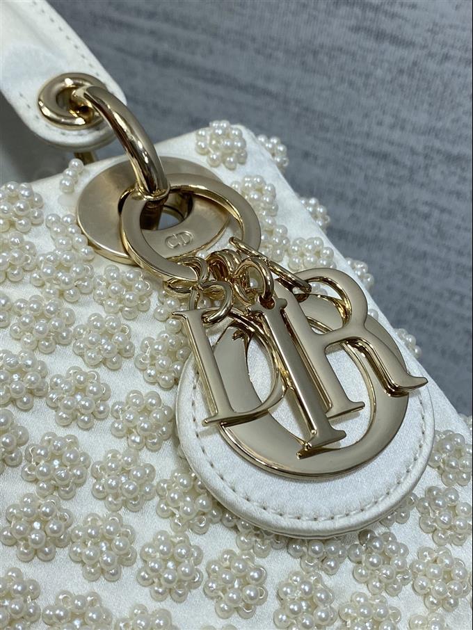 2025228Y1450P205547992