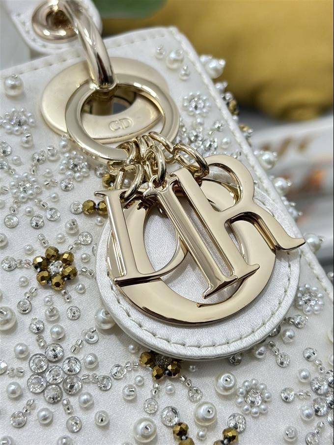 2025228Y1460P211855532