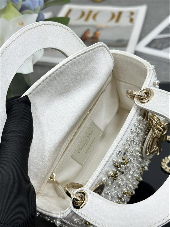 2025228Y1460P211855564