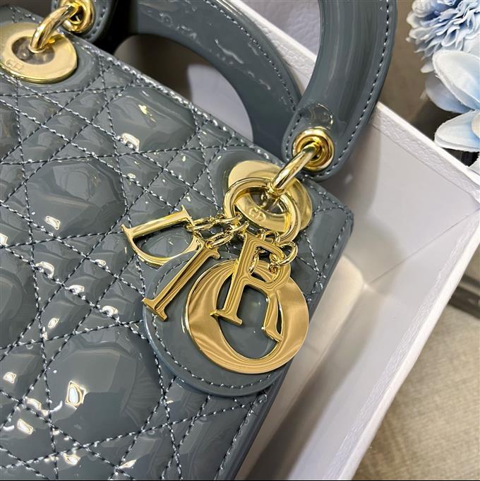 2025228Y600P205554848