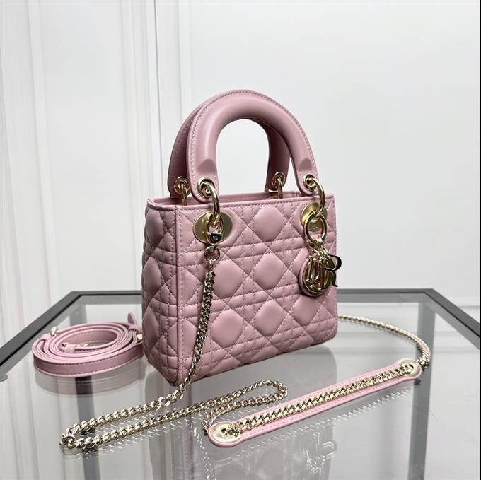 2025228Y600P205556644