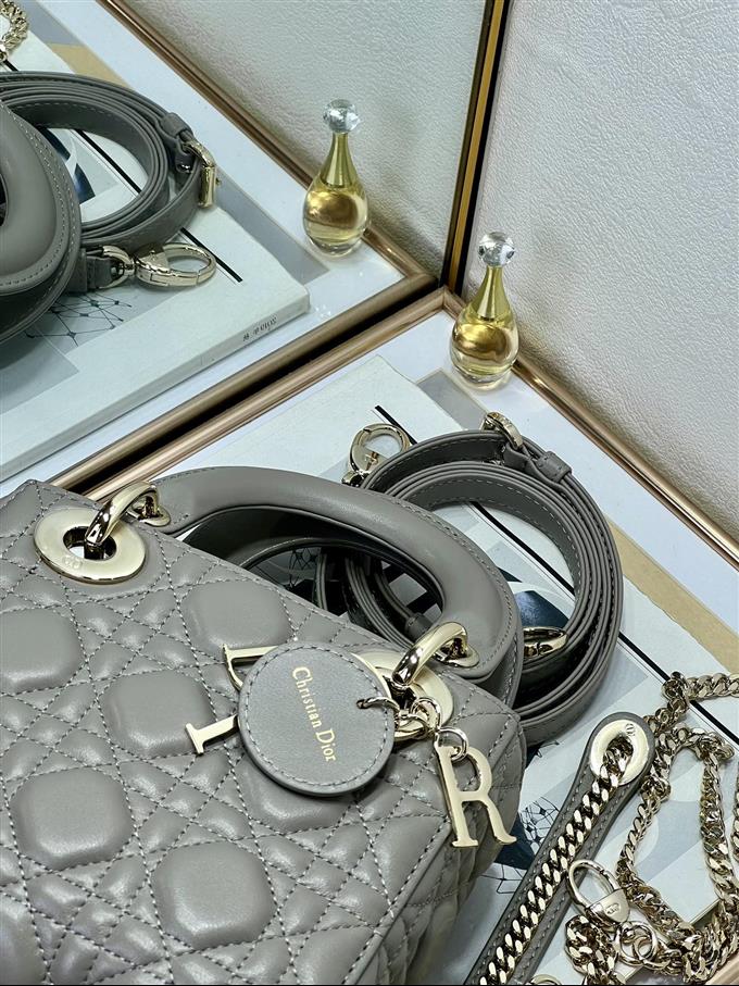 2025228Y600P212519342