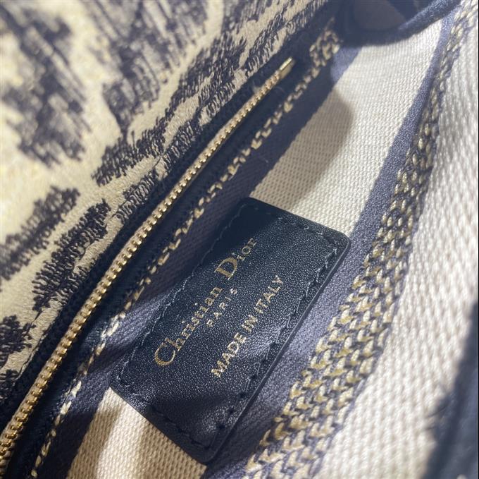 2025228Y600P212522810