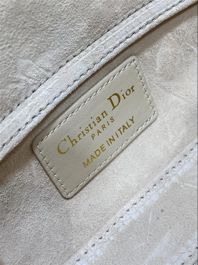 2025228Y620P212523493