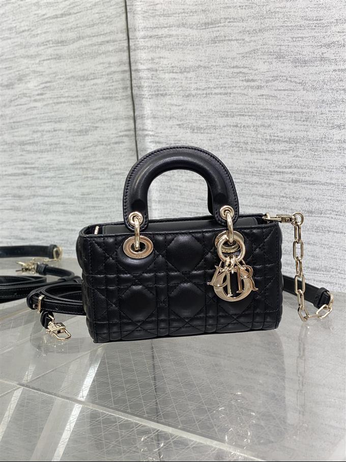 2025228Y620P212523805