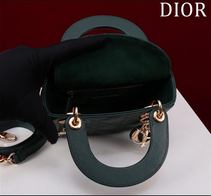 2025228Y650P205617840