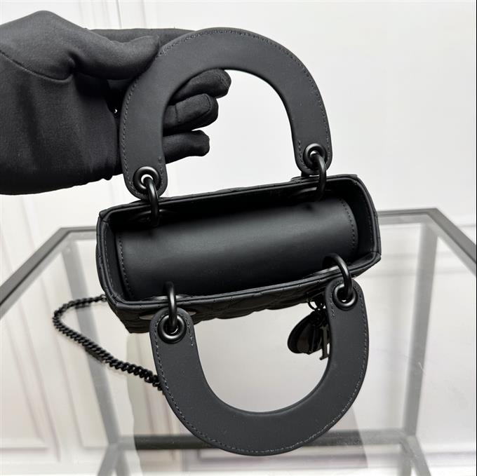 2025228Y650P205620789