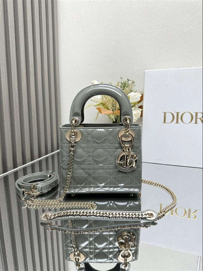 2025228Y650P205631344