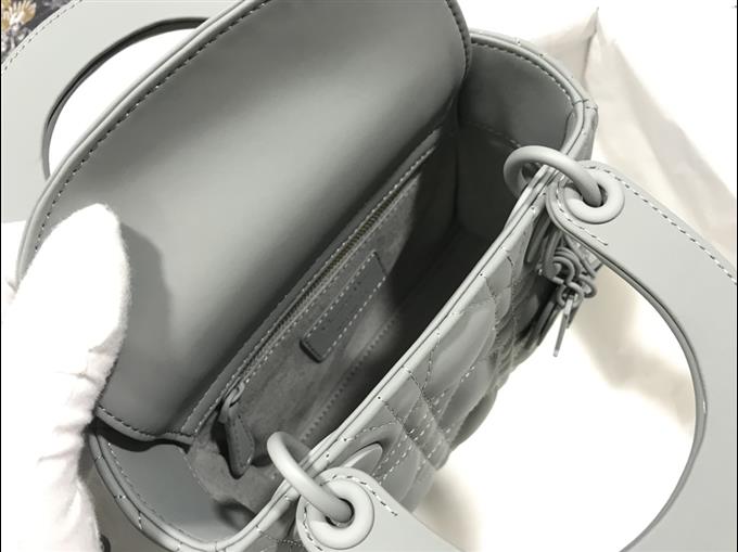 2025228Y650P211857252