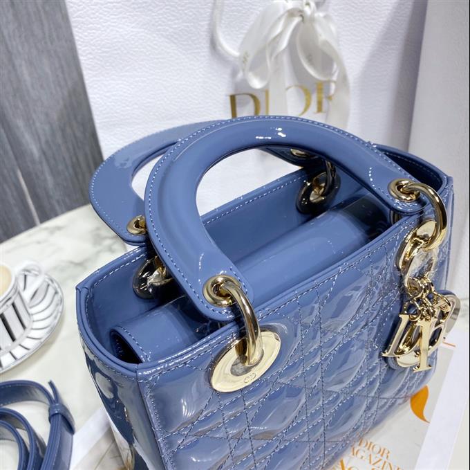 2025228Y1200P211545325