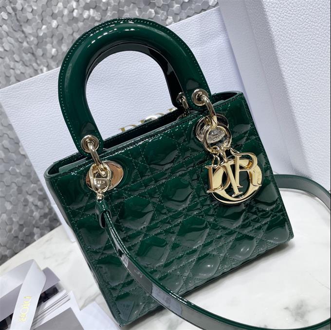 2025228Y1200P211545639